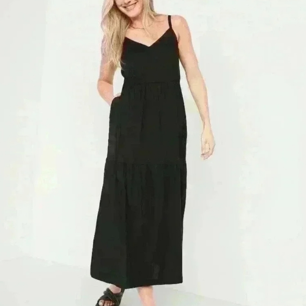 Old Navy Black Cami Maxi Dress Size Medium